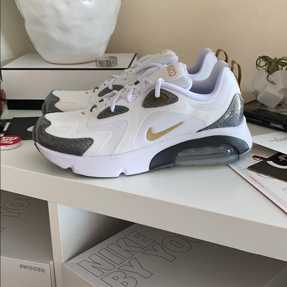 NWT Nike Air Max 200 - Picture 3 of 8